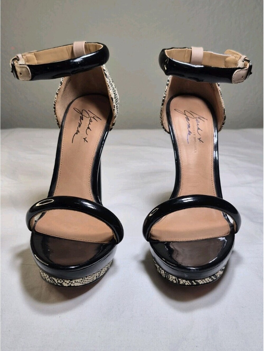 Badgley Mischka by Mark James Ritchie Platform Sz 7.5 Ankle Strap Heels $240 - Picture 3 of 9